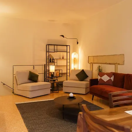Elegante Residenza Satiro - Domus *