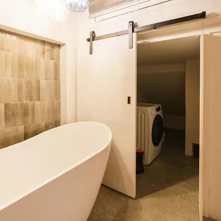 Elegante Residenza Satiro - Domus *
