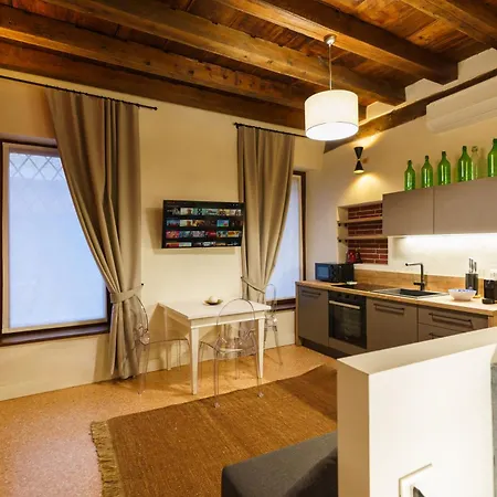 Appartement Elegante Residenza Satiro - Domus Verona