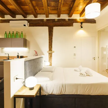 Elegante Residenza Satiro - Domus Appartement *